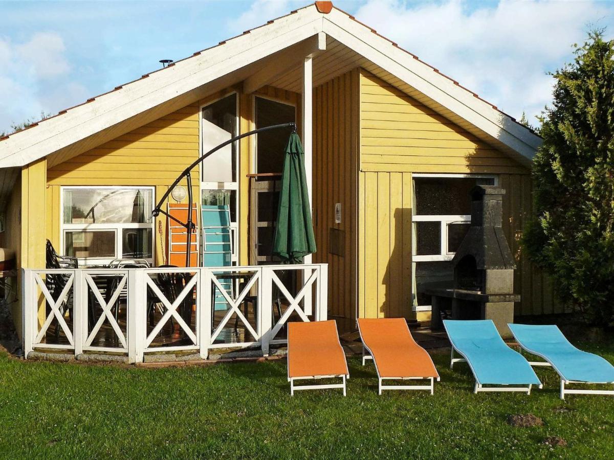 12 Person Holiday Home In Отерндорф Екстериор снимка