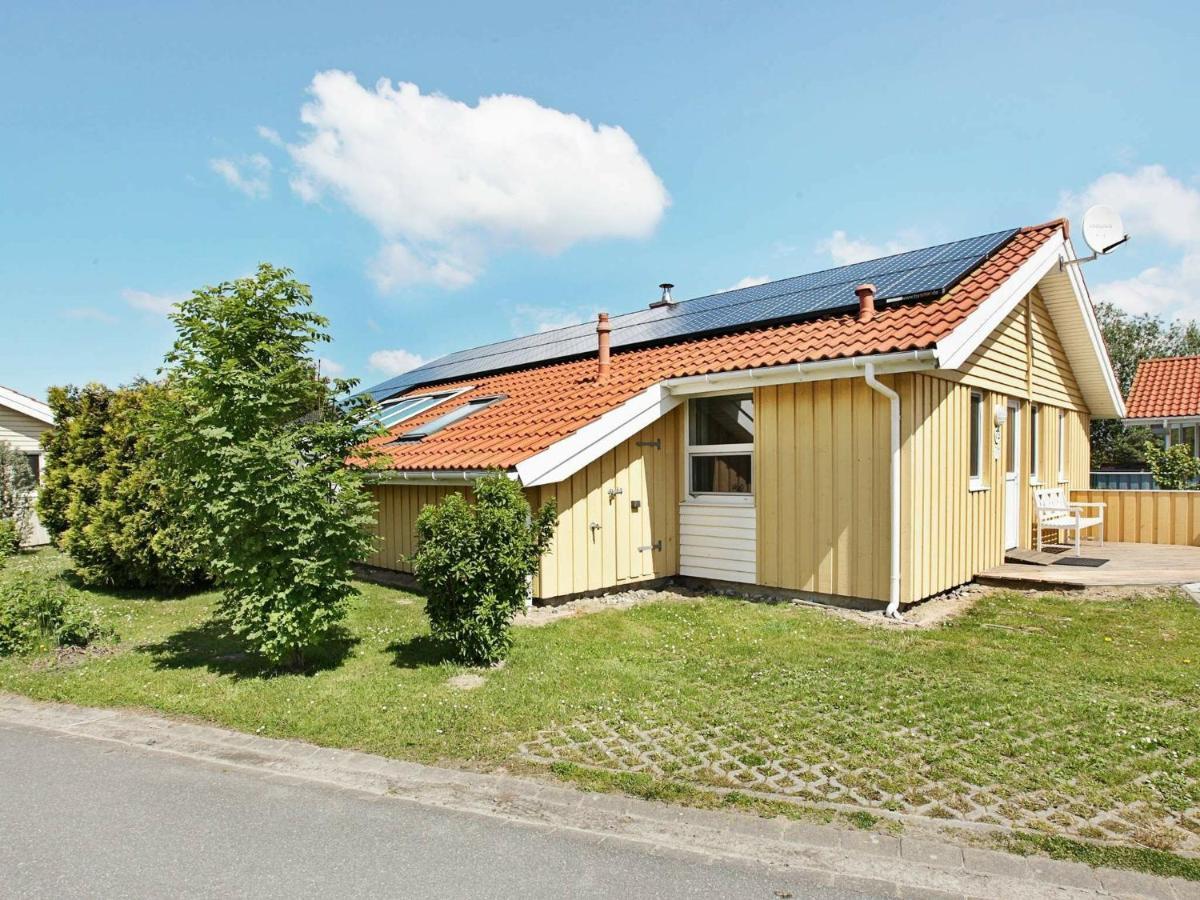 12 Person Holiday Home In Отерндорф Екстериор снимка