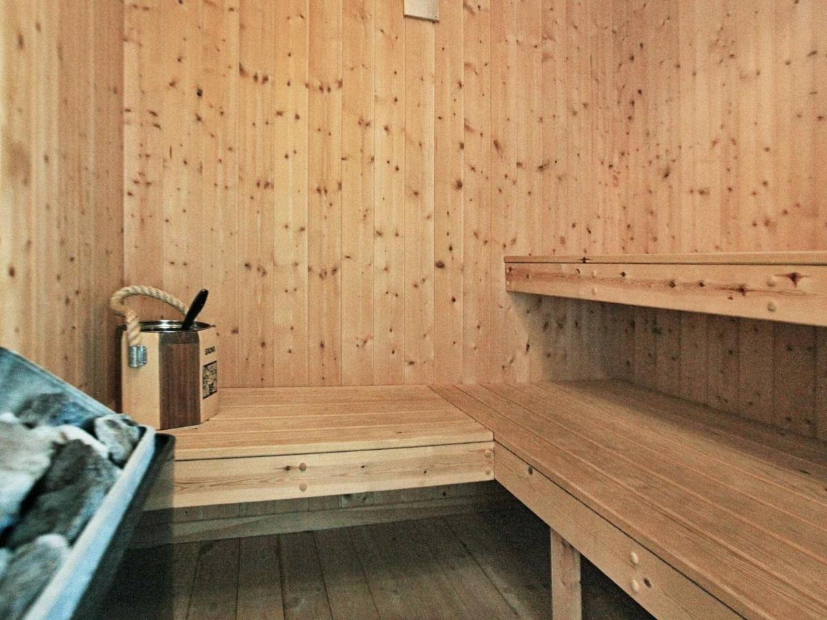 12 Person Holiday Home In Отерндорф Екстериор снимка